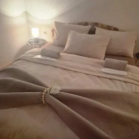 公寓 Livno Apartman